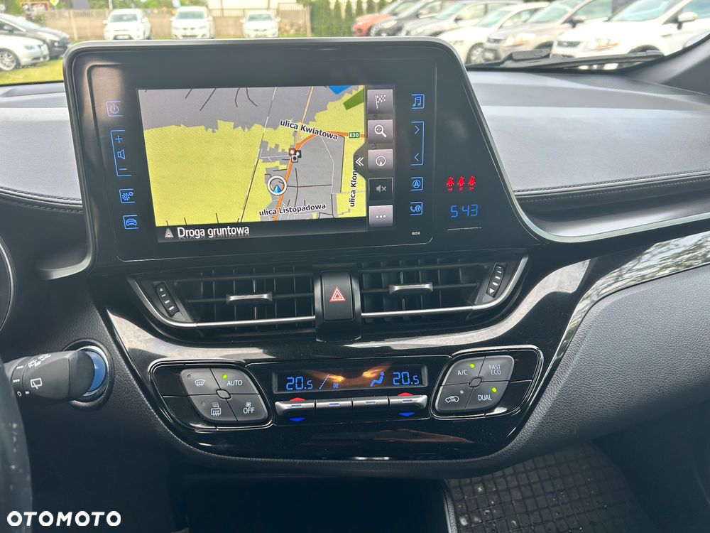 Toyota C-HR Style - 11