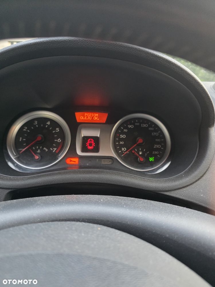 Renault Clio - 6