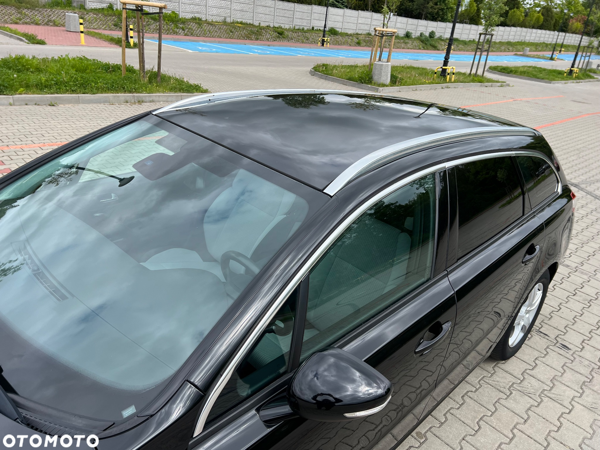 Peugeot 508 SW HDi FAP 140 Family - 10