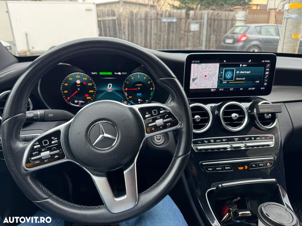 Mercedes-Benz C 300 d 4MATIC 9G-TRONIC - 4