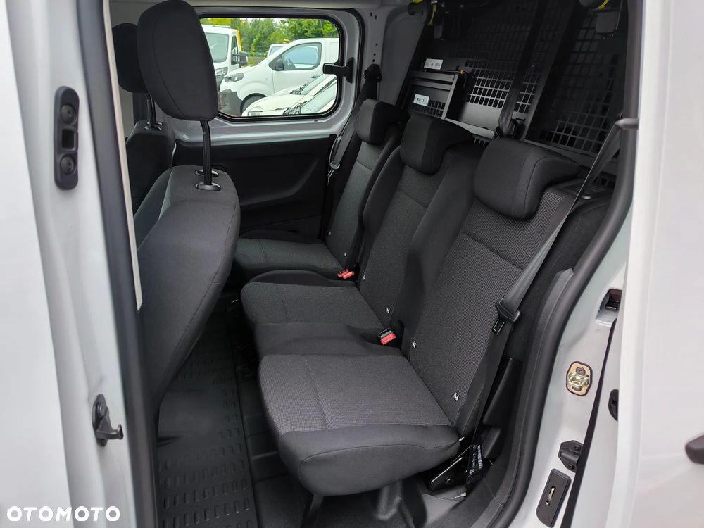 Fiat Doblo załogowy / brygadówka - 11