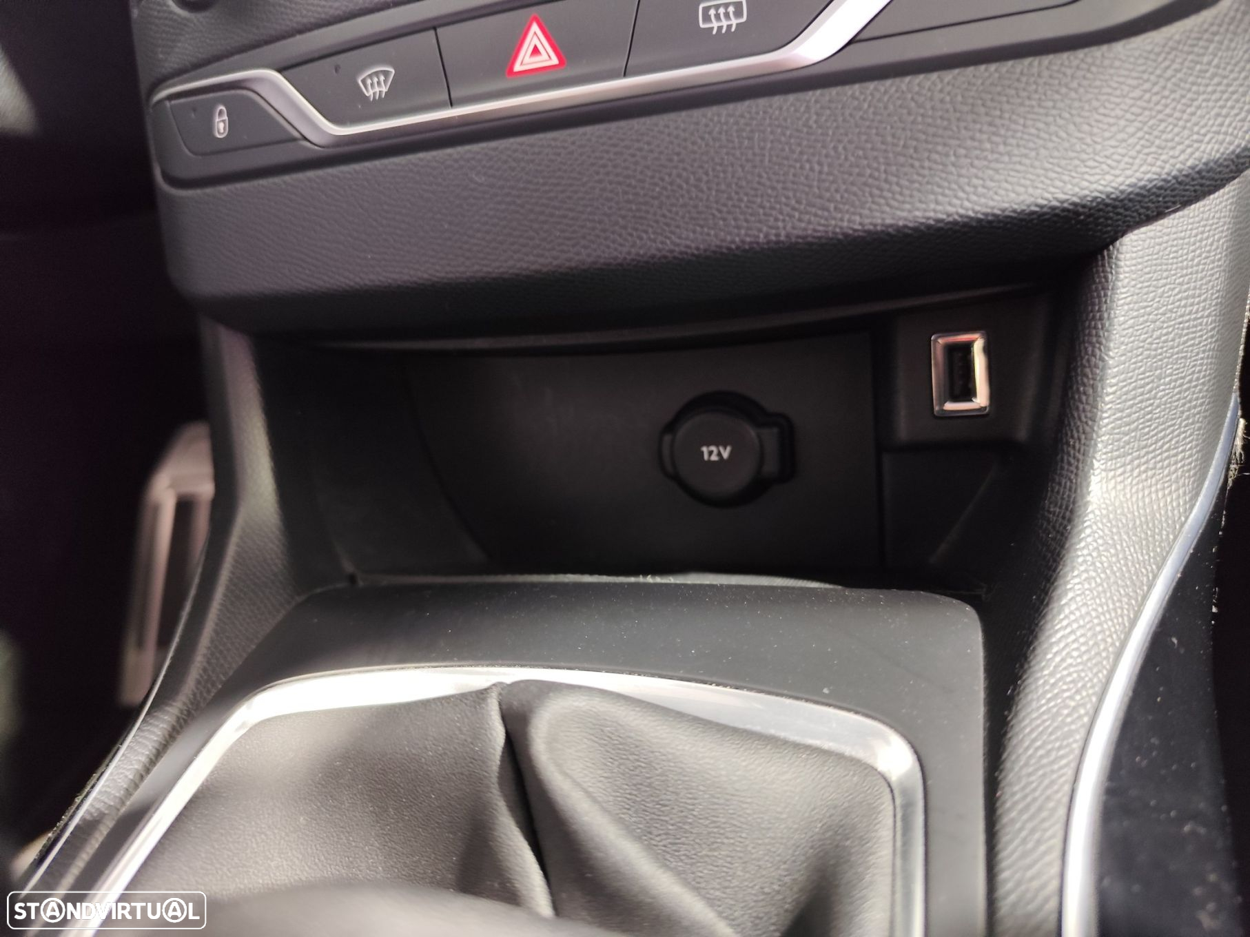 Peugeot 308 1.2 PureTech GT Pack - 29