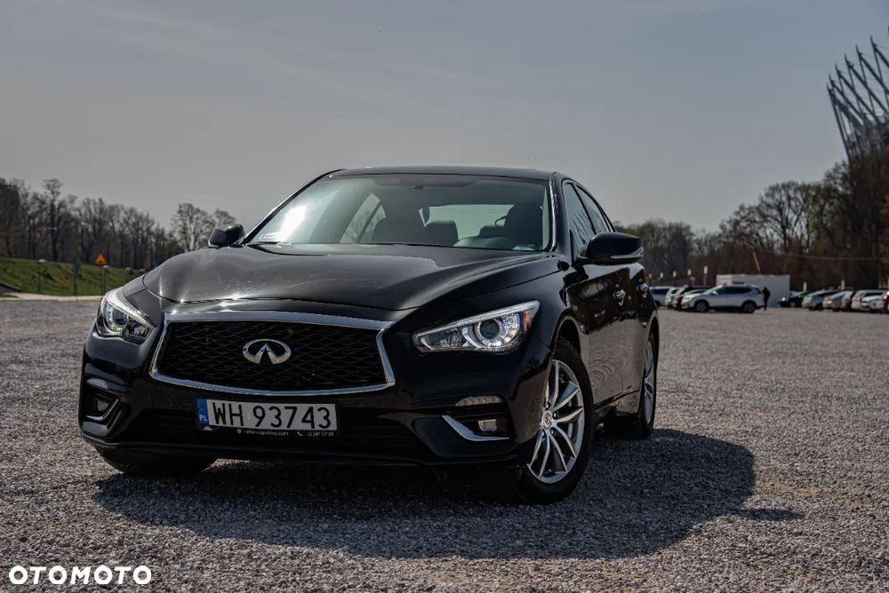 Infiniti Q50 - 2