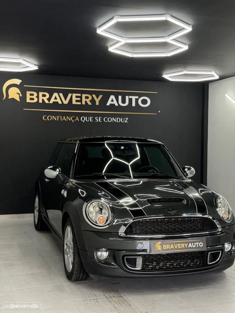 MINI 3 Portas Cooper S - 3