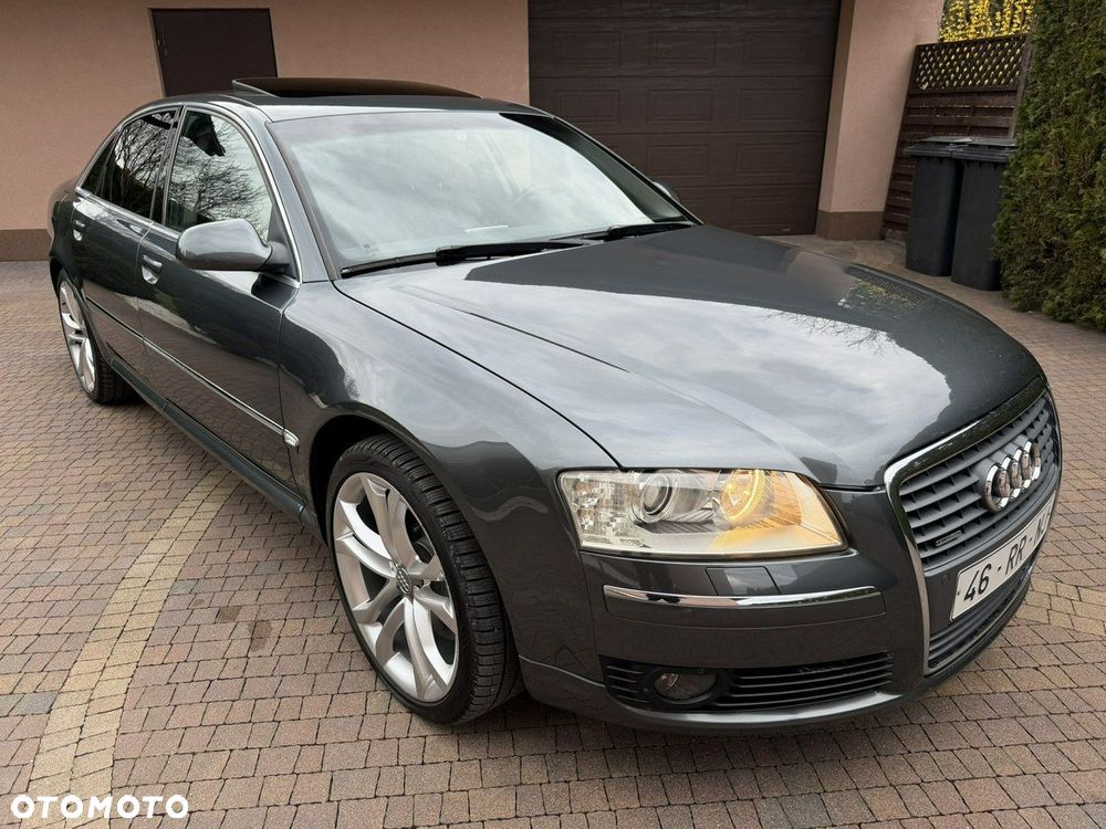 Audi A8 - 2