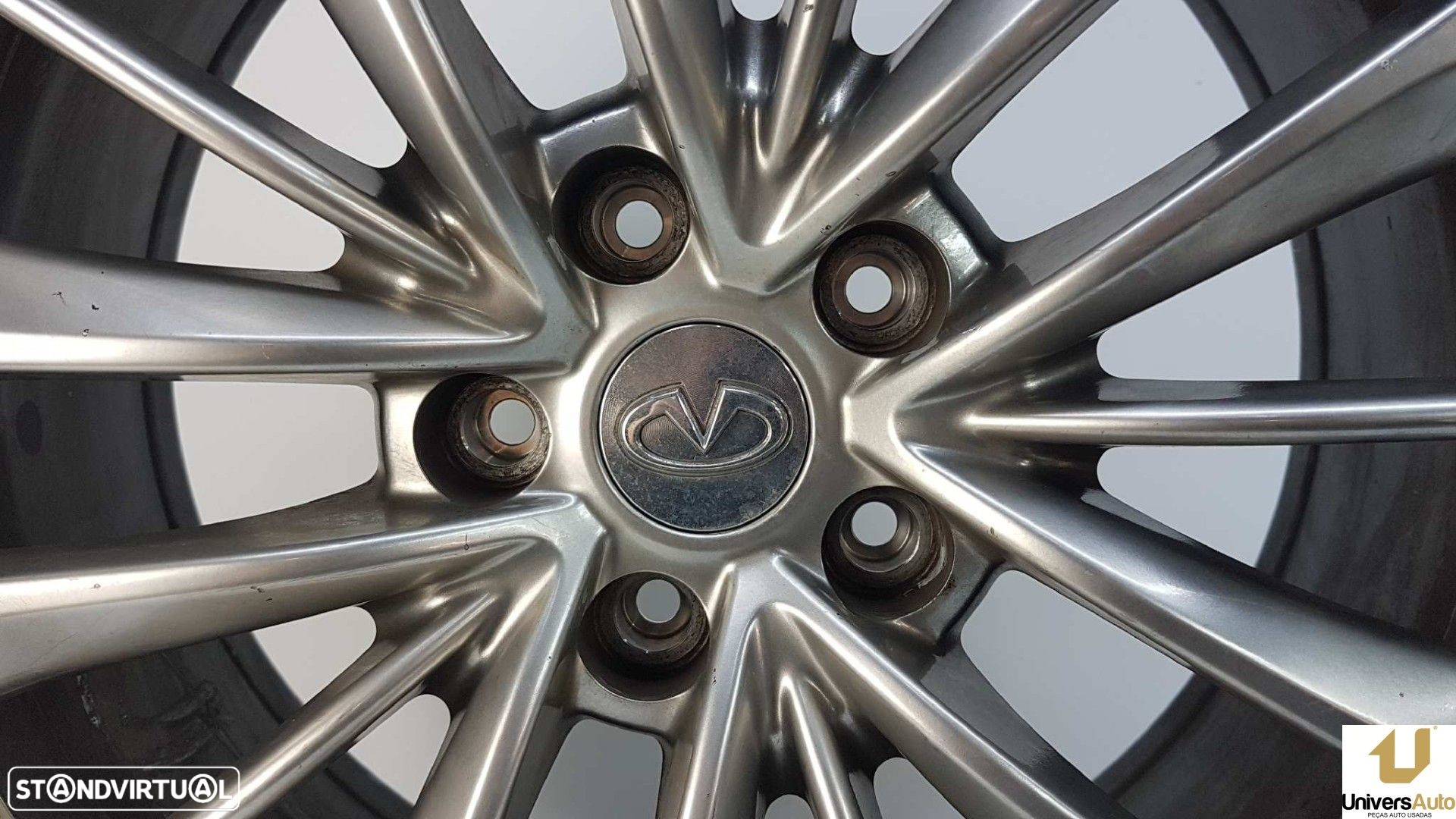 PNEU INFINITI G COUPE G37 S - 12