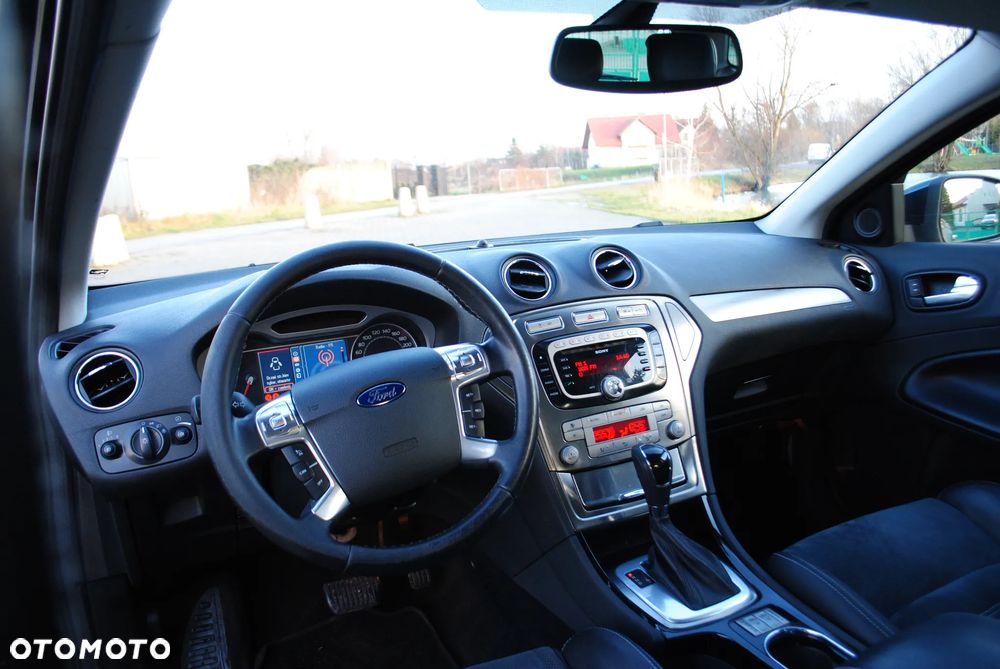 Ford Mondeo 2.0 TDCi Titanium - 9