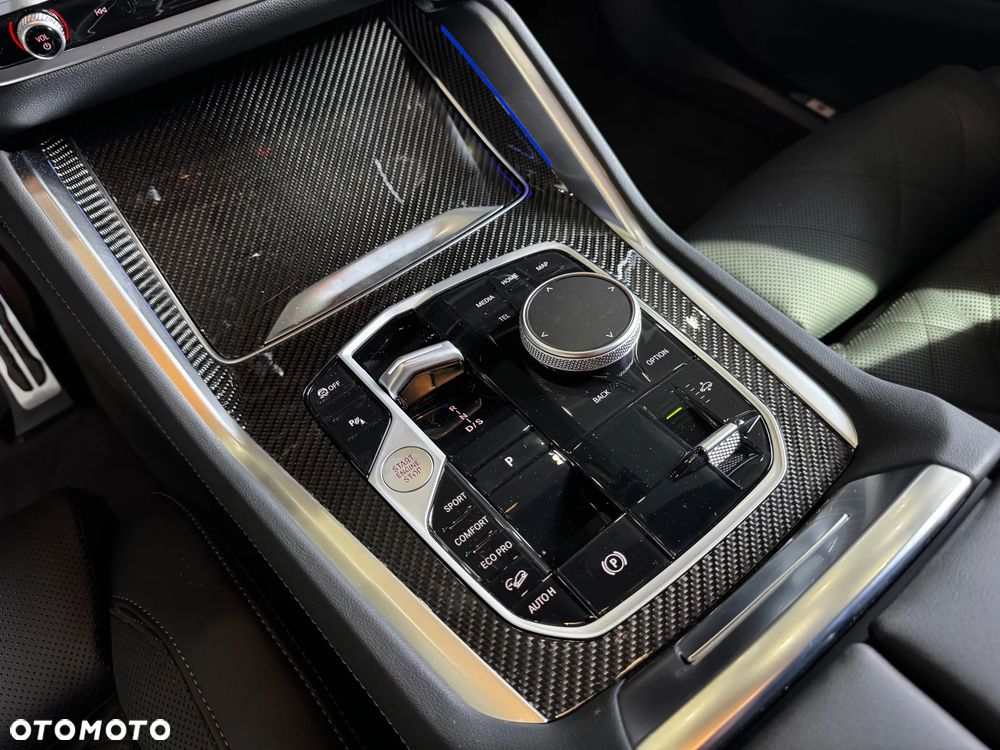 BMW X6 - 10