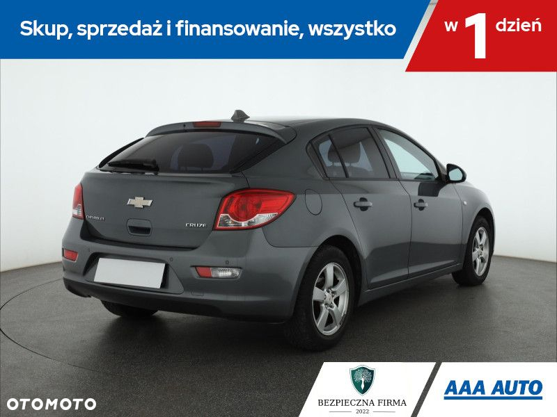 Chevrolet Cruze - 6