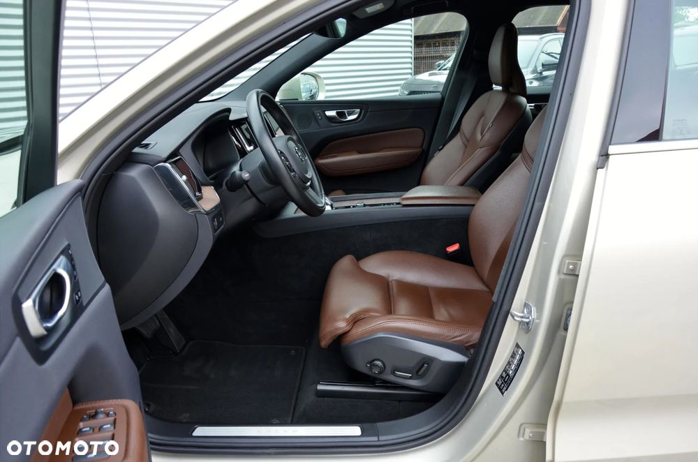 Volvo XC 60 B4 B Geartronic Inscription - 15