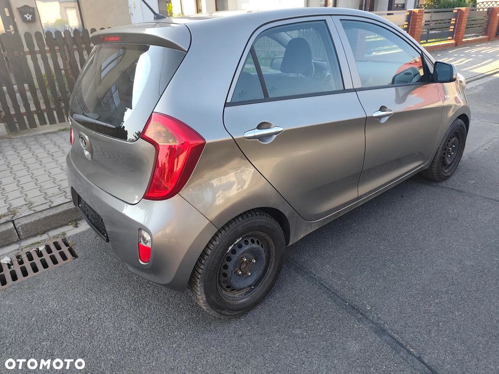 Kia Picanto 1.0 Dream Team Edition - 4