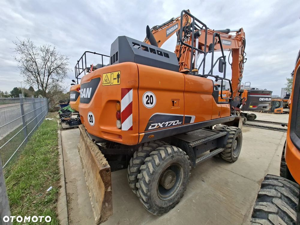 Doosan DX170W-5 - 9