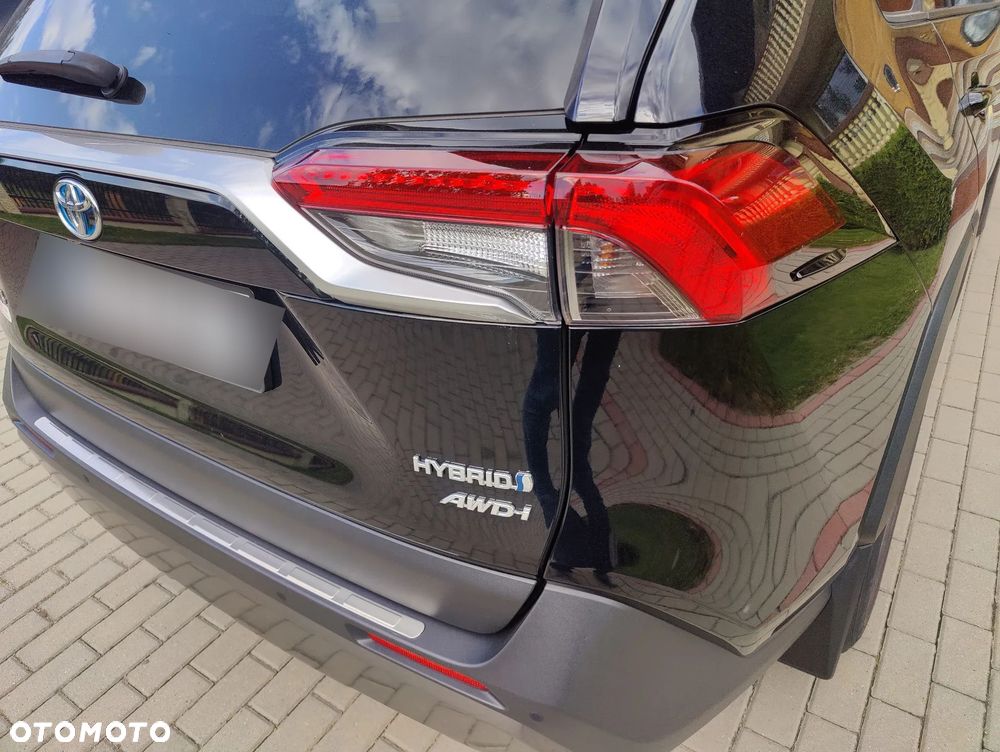 Toyota RAV4 - 6