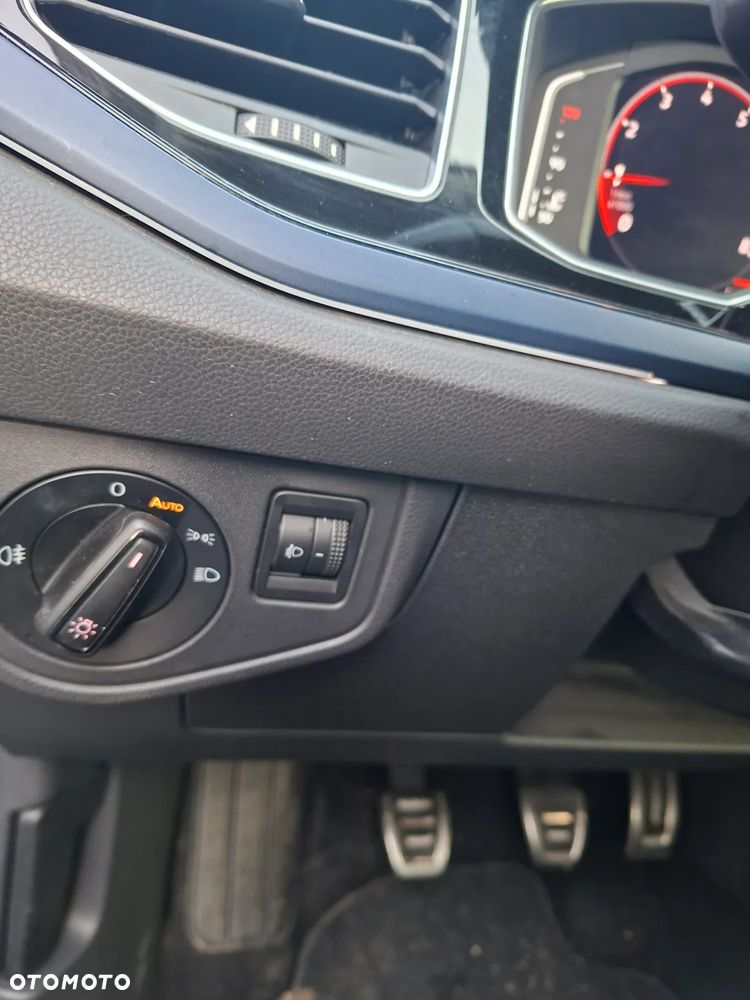 Volkswagen Polo 1.0 TSI OPF UNITED - 20