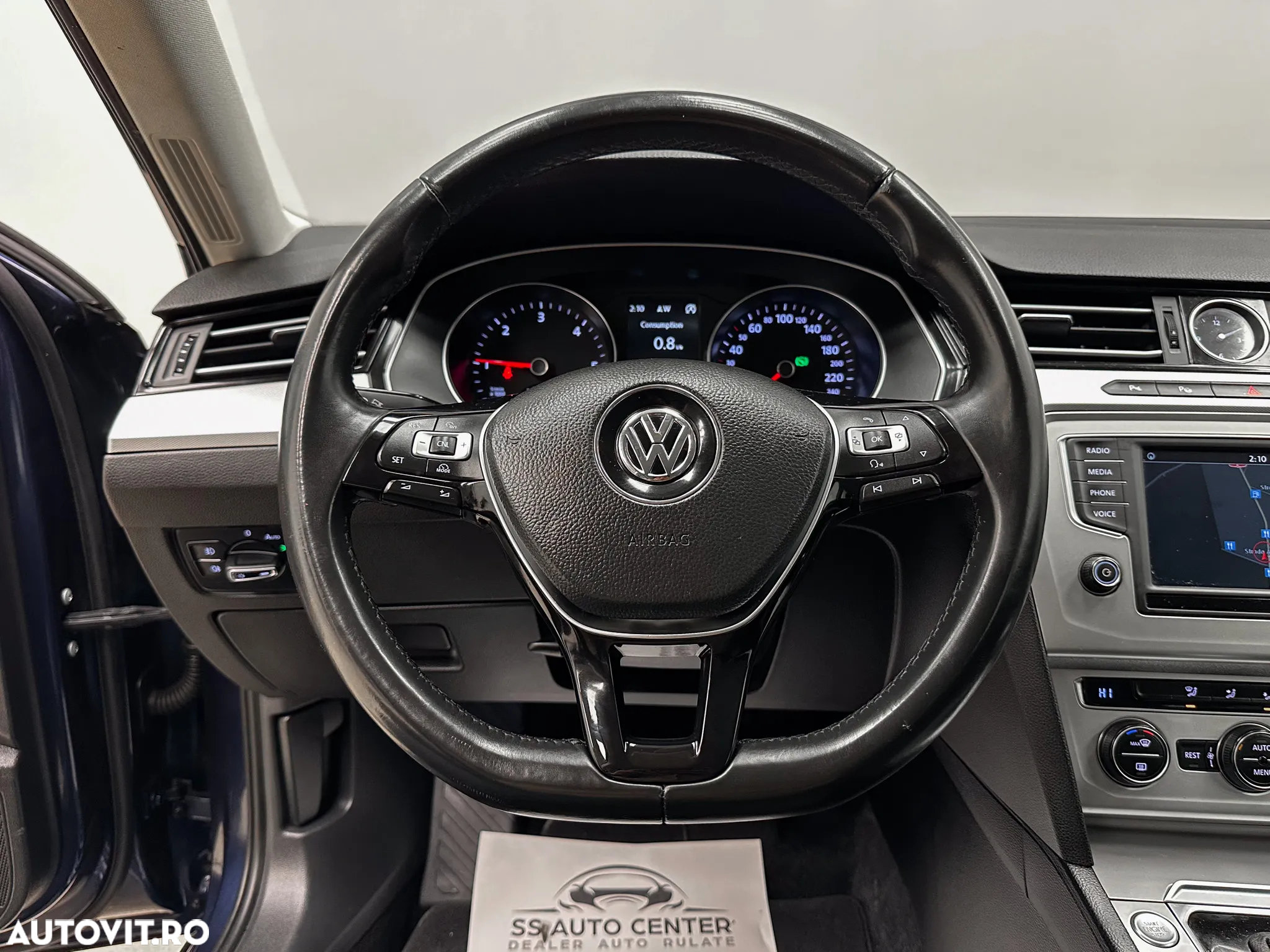 Volkswagen Passat Variant 1.6 TDI (BlueMotion Technology) DSG Comfortline - 25