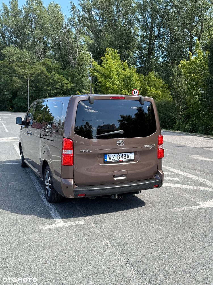 Toyota ProAce Kombi D-4D Long 2,8t - 3
