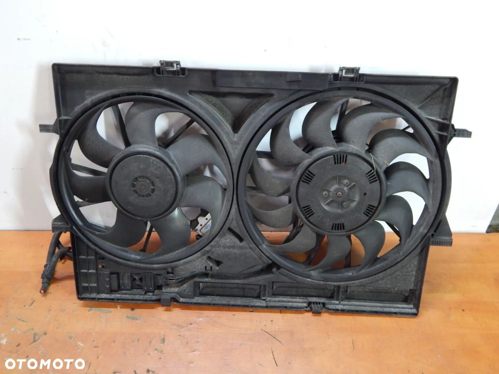 wiatrak wentylator 3.0 tdi 4.2 AUDI A4 s4 A5 B8 08-13 Łuków części - 7
