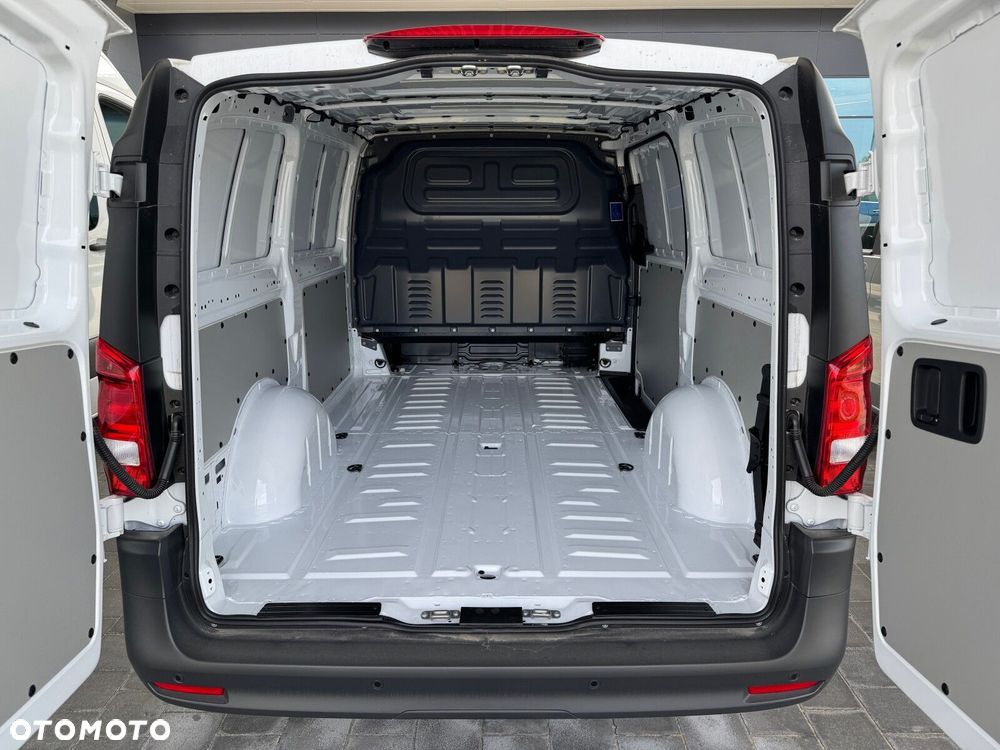 Mercedes-Benz Vito 116 CDi Furgon Długi PRO - 16