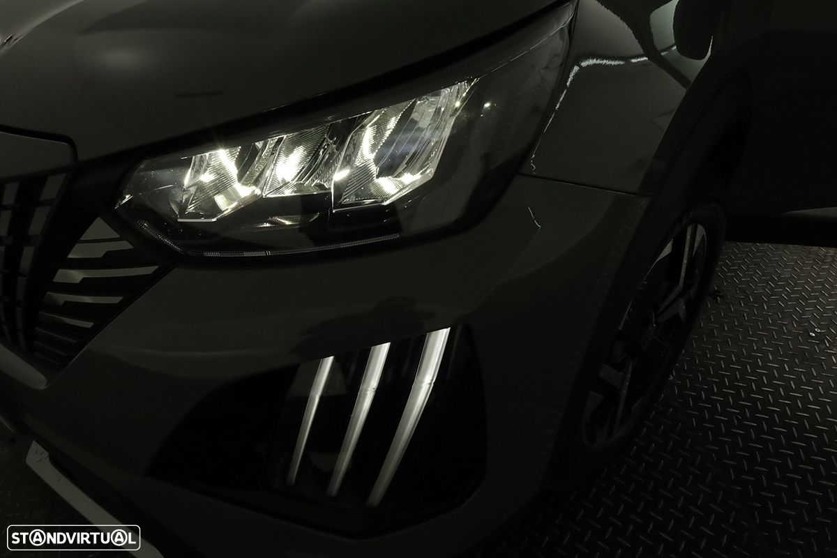 Peugeot 2008 1.2 PureTech Allure EAT8 - 5