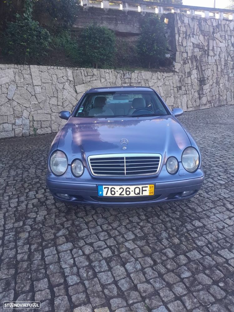 Mercedes-Benz CLK 230 - 2