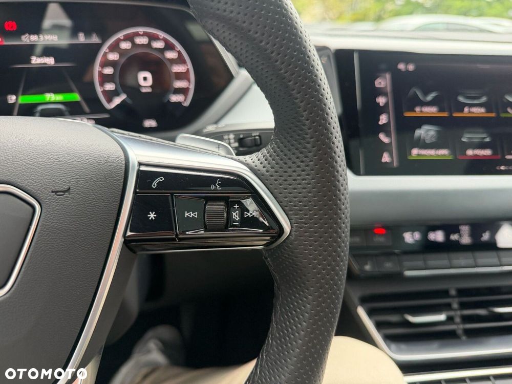 Audi e-tron GT - 30