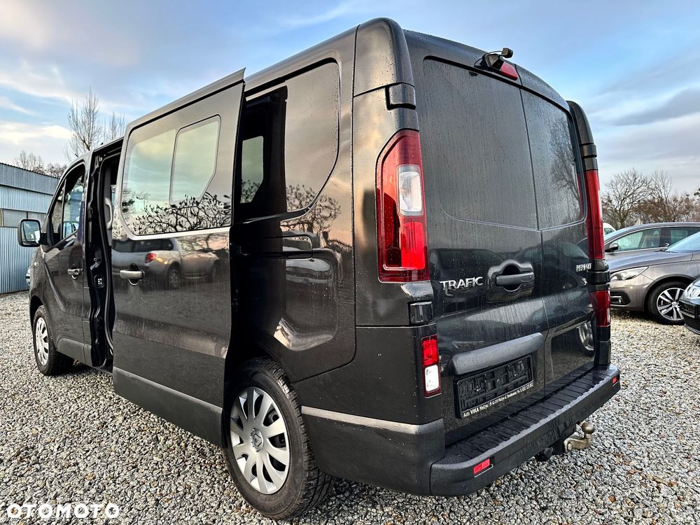Renault Trafic Grand 2.0 dCi EDC - 14