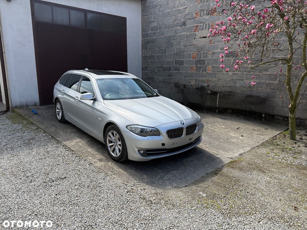 BMW Seria 5 520d - 2