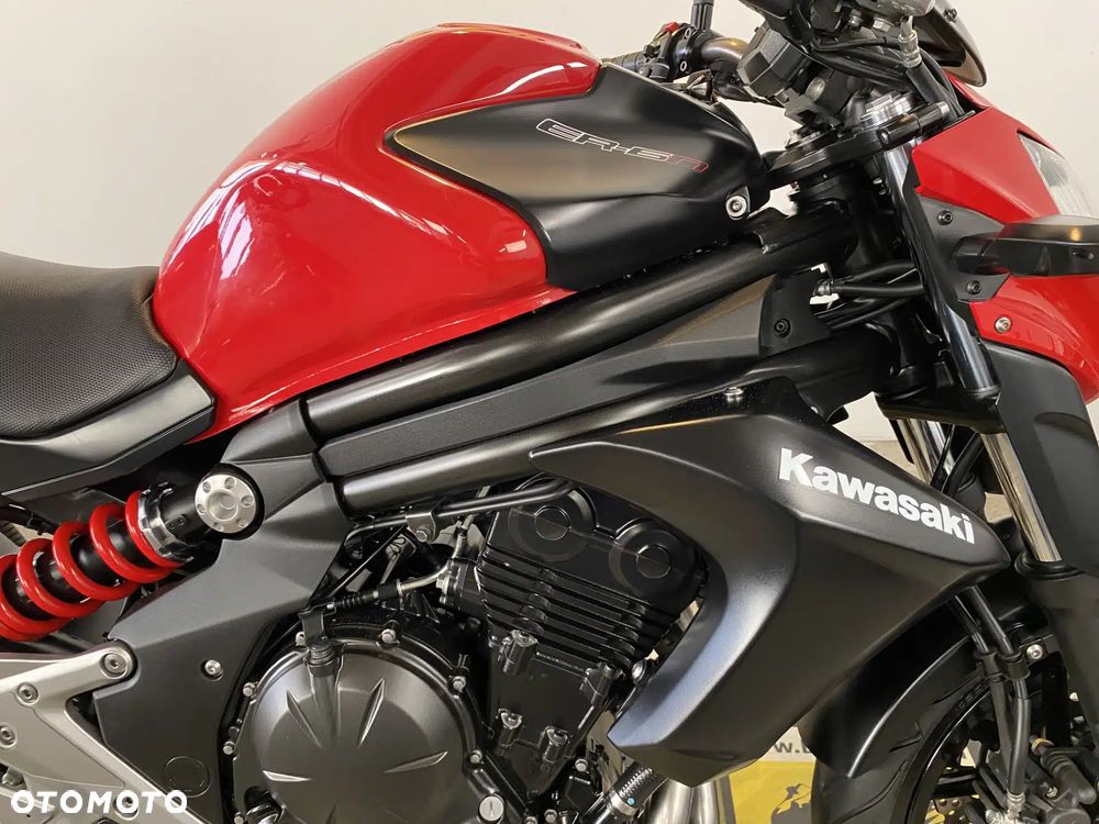 Kawasaki ER - 7