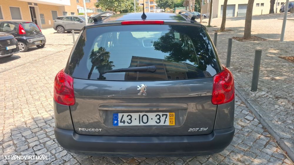 Peugeot 207 SW - 7