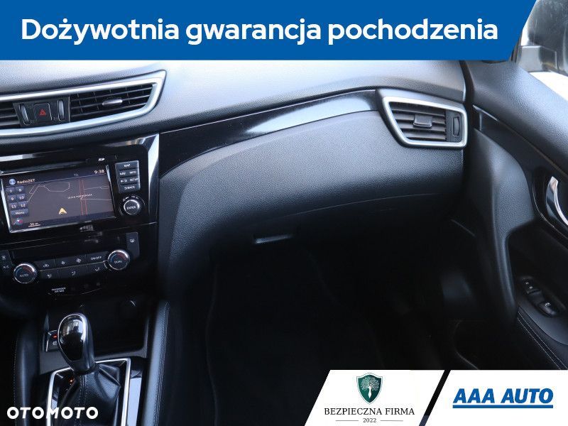 Nissan Qashqai - 10