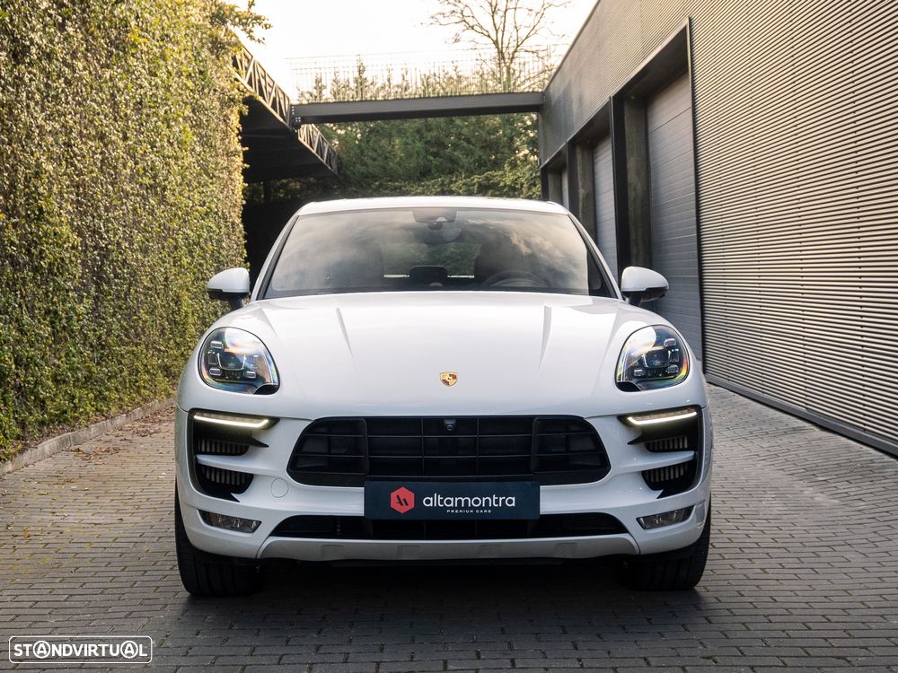 Porsche Macan GTS - 3