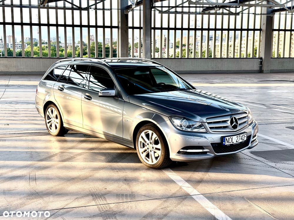 Mercedes-Benz Klasa C 220 CDI DPF BlueEFFICIENCY 7G-TRONIC Avantgarde Edition - 5