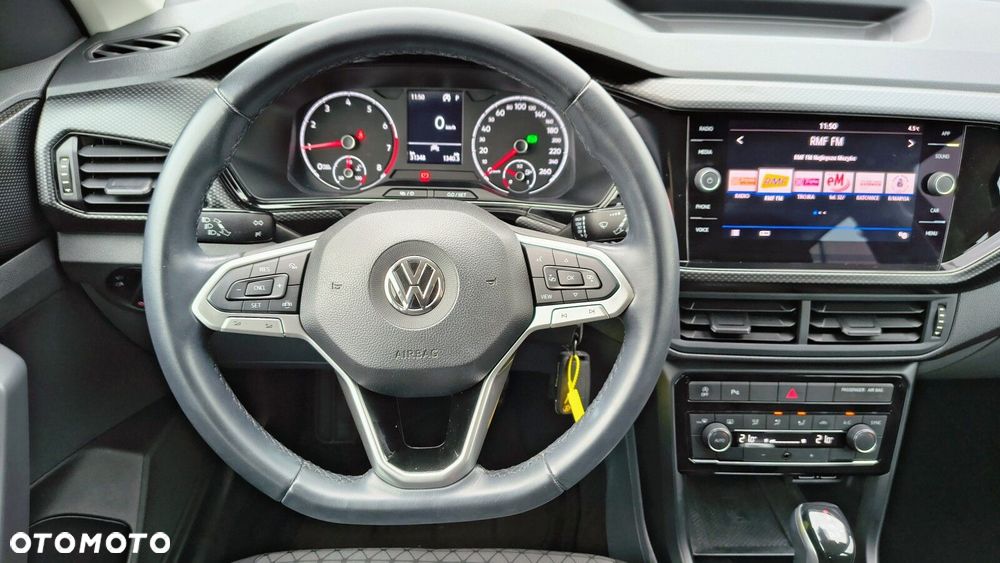 Volkswagen T-Cross - 13