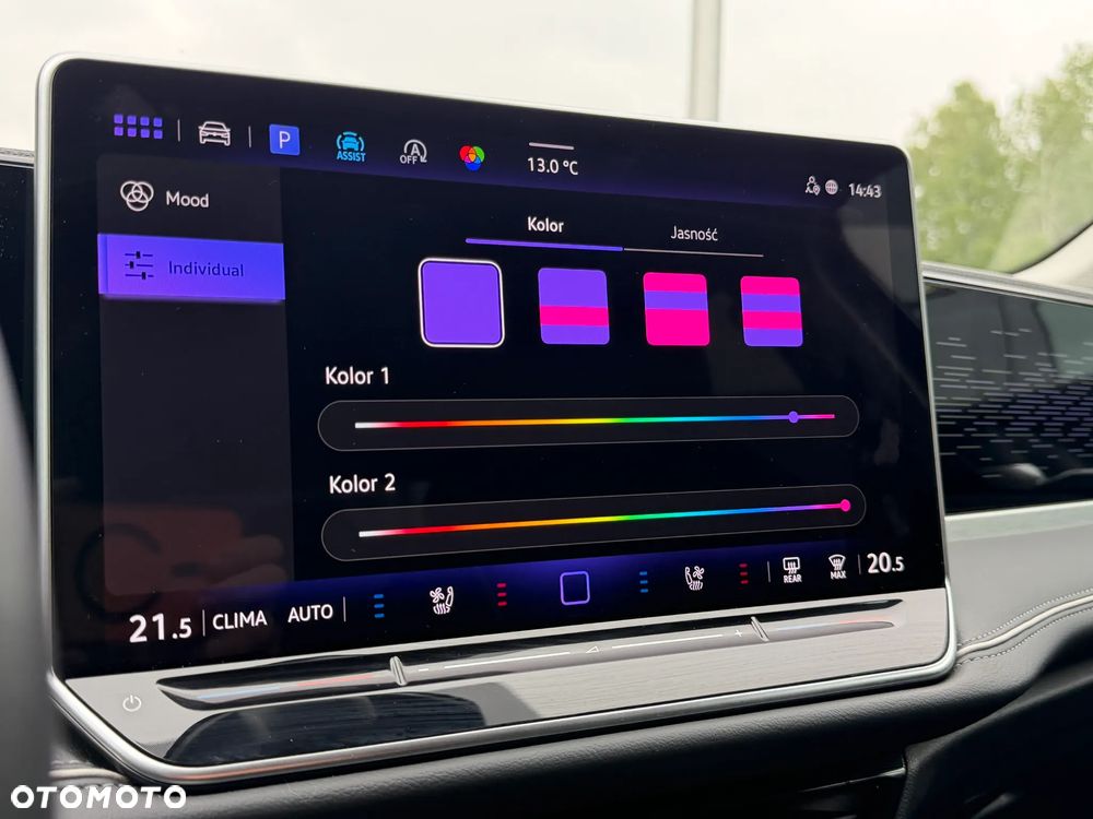 Volkswagen Passat Variant 1.5 TSI ACT mHEV Business Plus DSG - 23