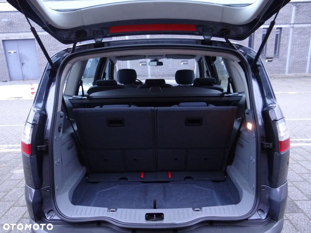 Ford S-Max 2.0 TDCi Titanium - 22