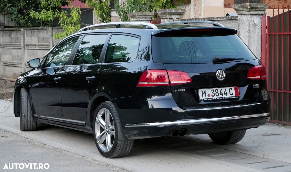 Volkswagen Passat - 9