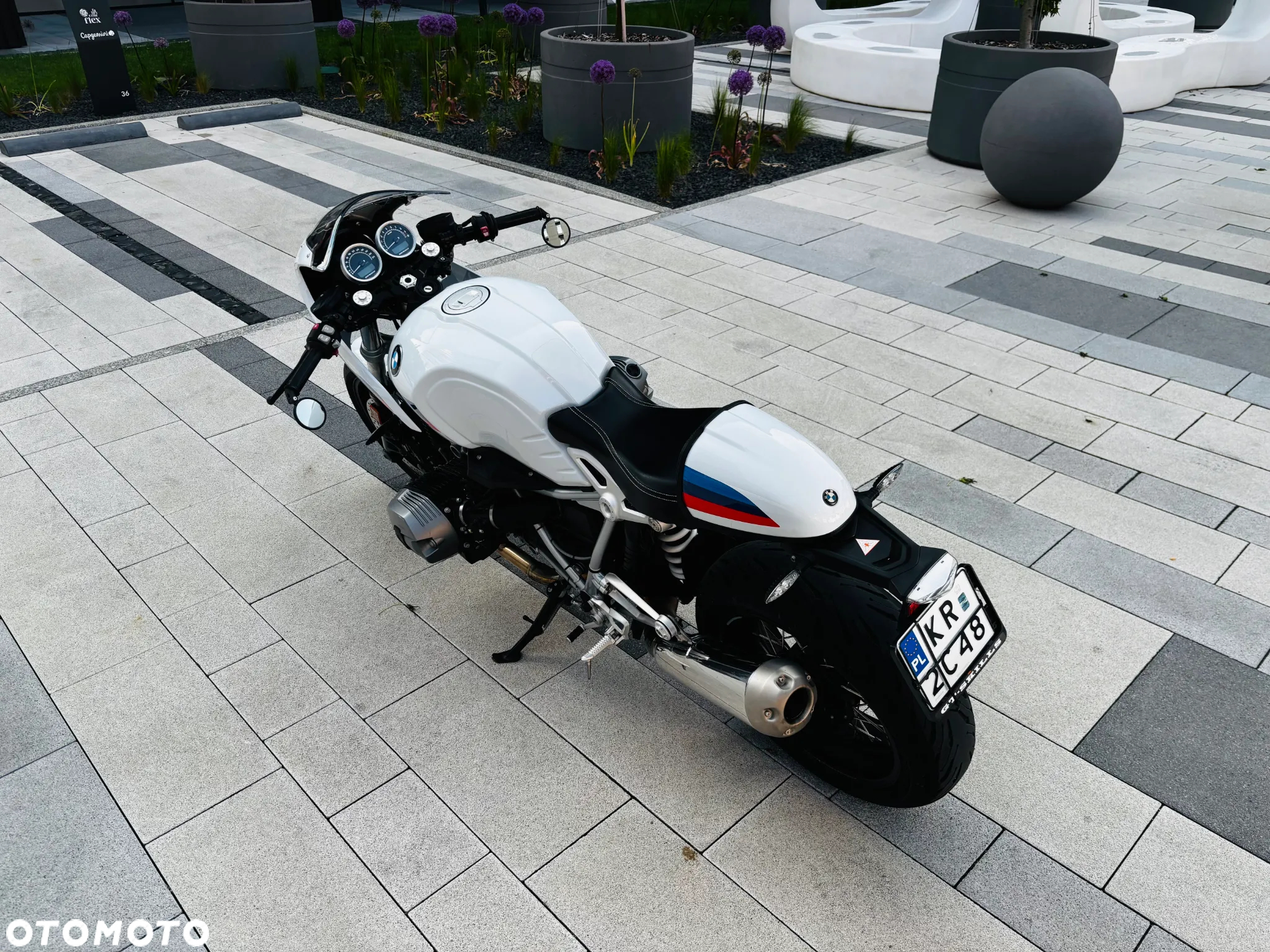 BMW R - 11