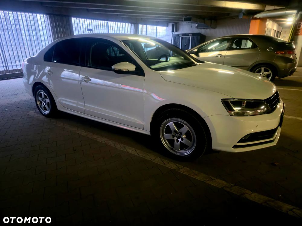 Volkswagen Jetta 1.2 TSI BMT Comfortline - 6
