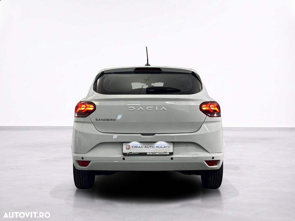 Dacia Sandero - 5