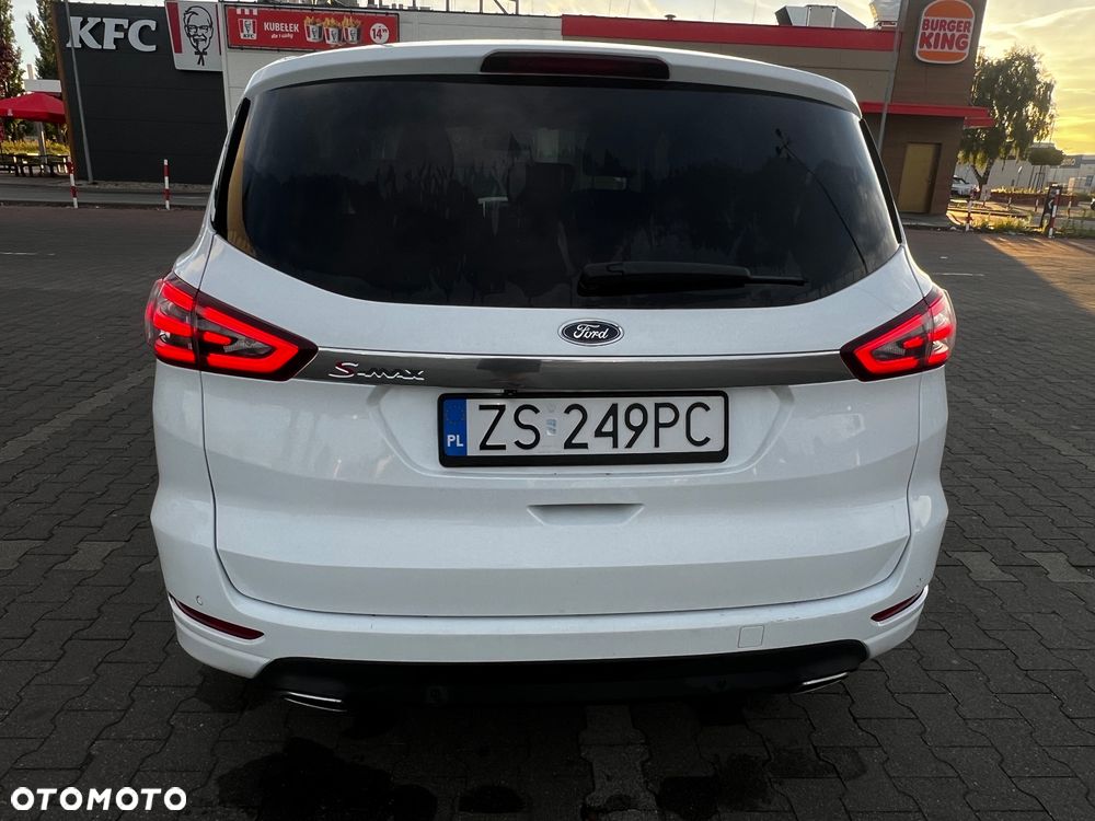 Ford S-Max 2.0 TDCi Titanium PowerShift - 4