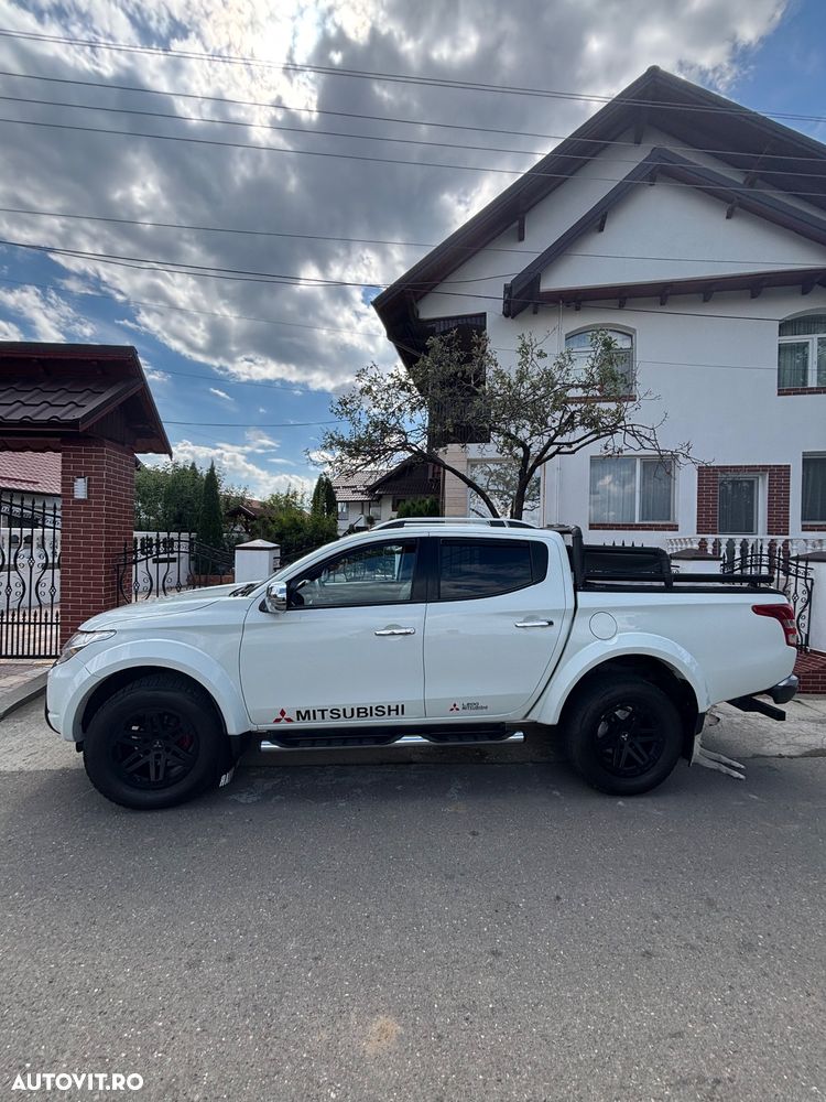 Mitsubishi L200 - 4