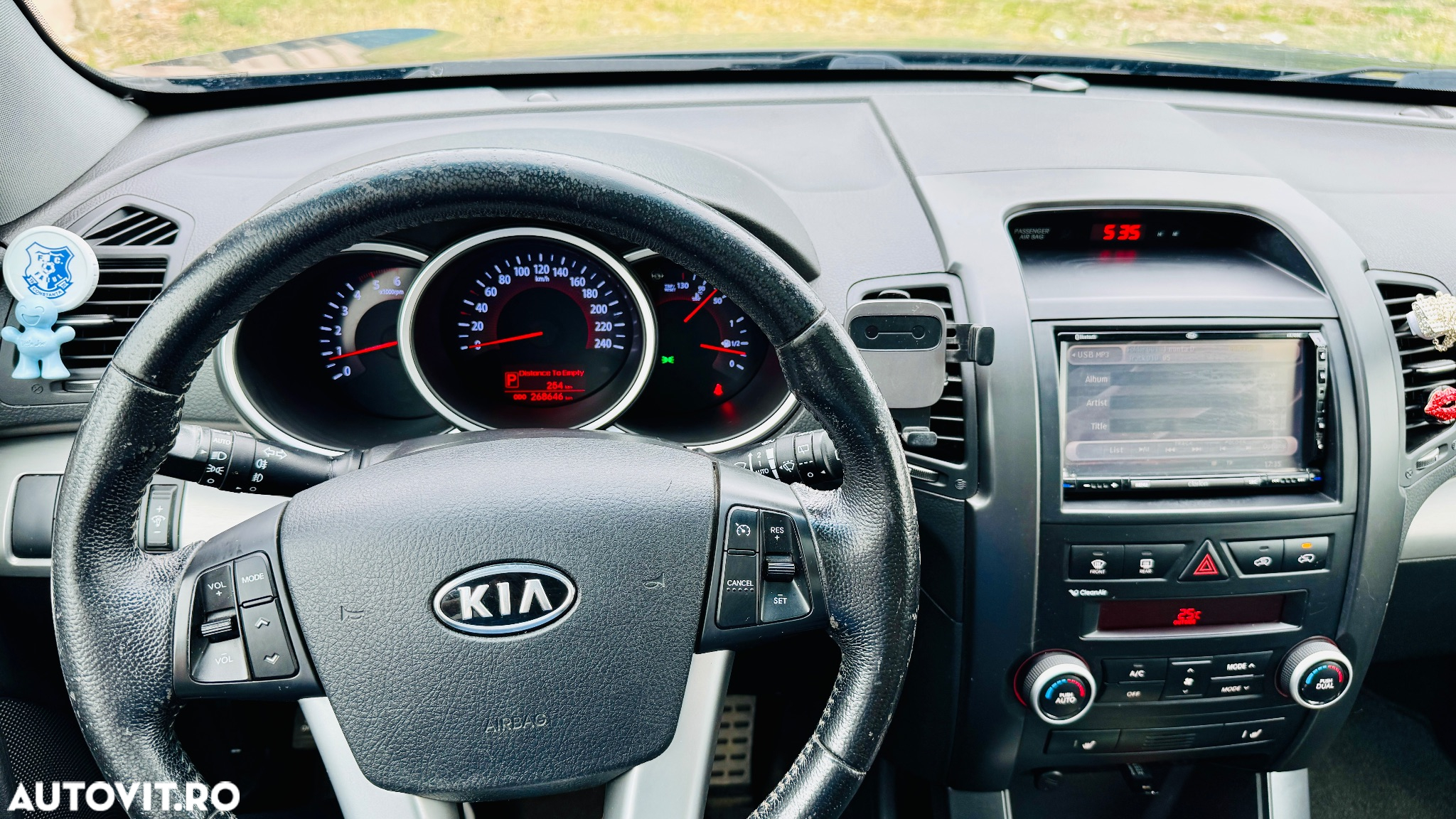 Kia Sorento 2.2 DSL 4x4 Aut. Executive - 10