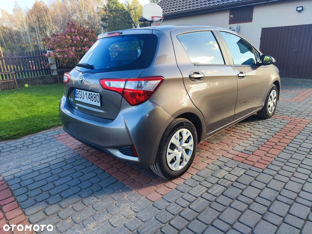 Toyota Yaris 1.5 Premium - 2