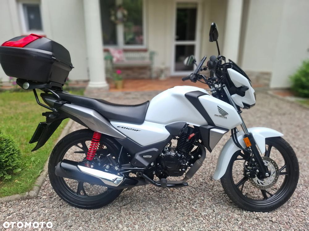 Honda CB - 8