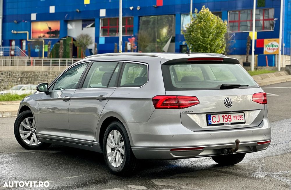 Volkswagen Passat Variant 1.6 TDI (BlueMotion Technology) DSG Comfortline - 4