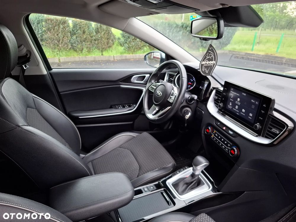 Kia XCeed 1.5 T-GDI M DCT - 23