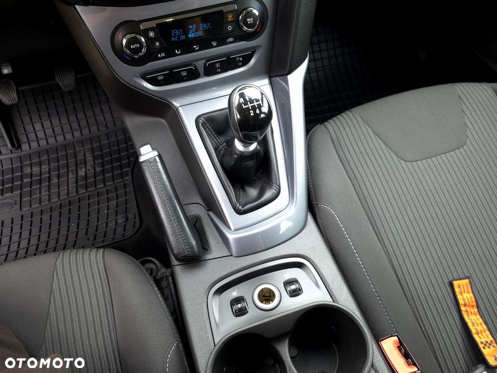 Ford Focus 2.0 TDCi Titanium - 19