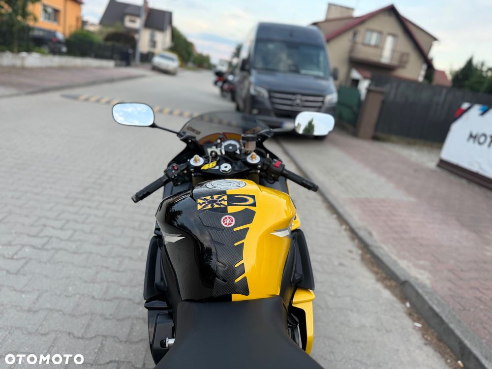 Yamaha R6 - 14