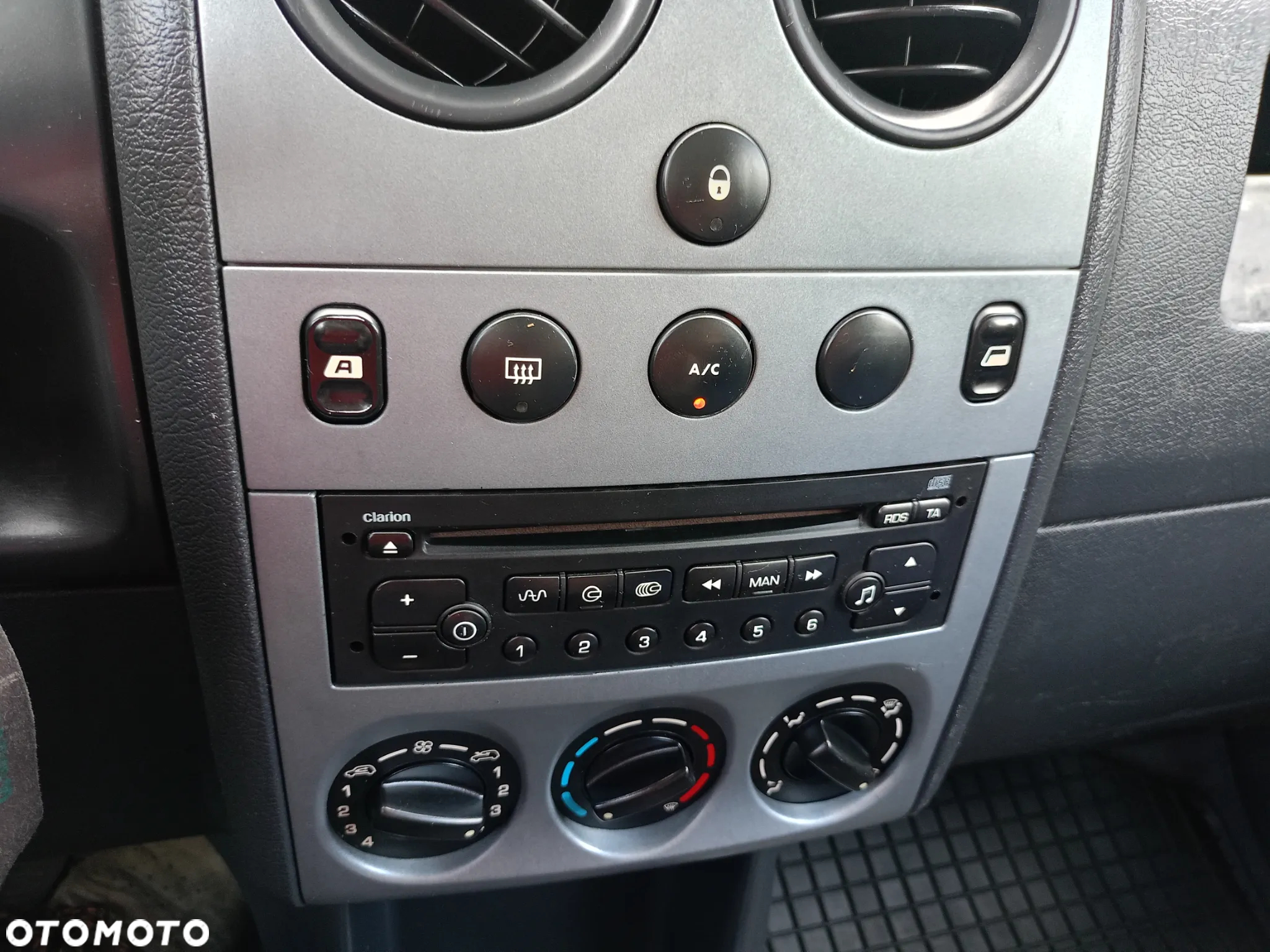 Peugeot Partner - 9