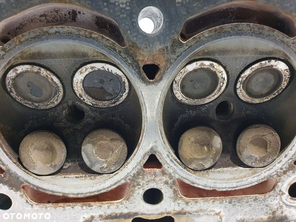 GŁOWICA CYLINDRÓW Peugeot 207 1.4 16V 9656249480 KFU 88KM - 9